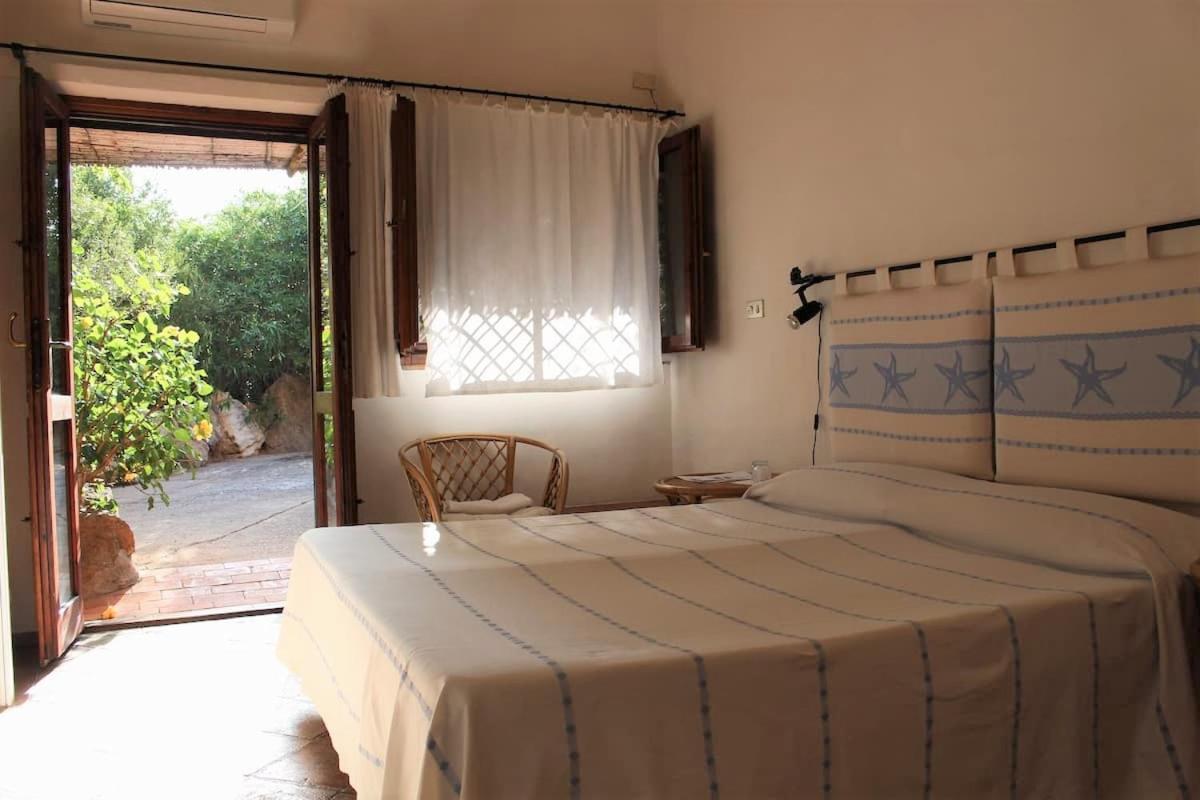 B&B Le Corti Di Aloa Сан-Панталео Экстерьер фото