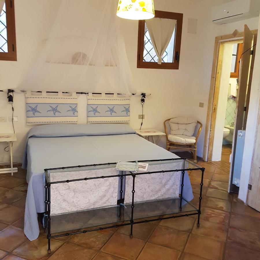 B&B Le Corti Di Aloa Сан-Панталео Экстерьер фото
